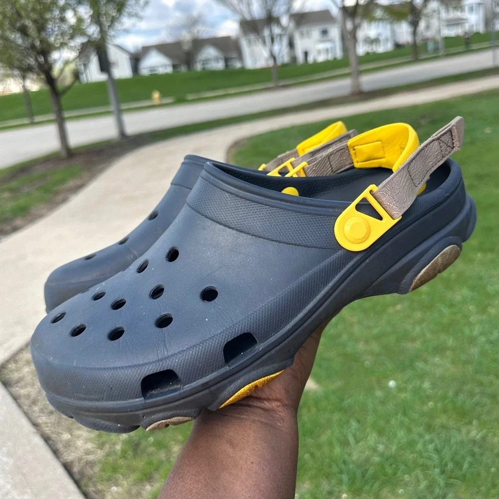 CROCS ALL TERRAIN‎ CLOGS Men's Size 11 Navy Blue Sandals